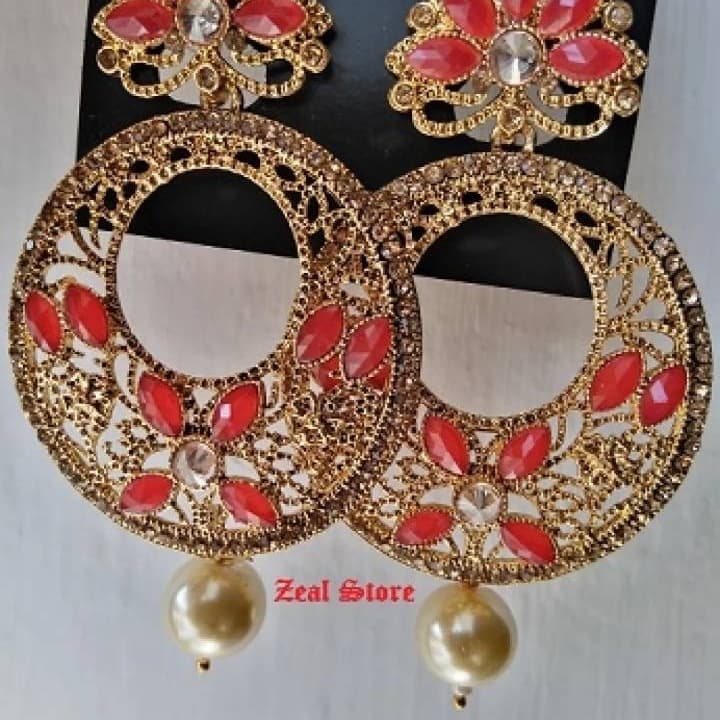 Fancy Earring With Rhinestones (Maroon Color)