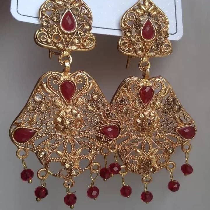 Fancy Earring Gold Finish For Girls