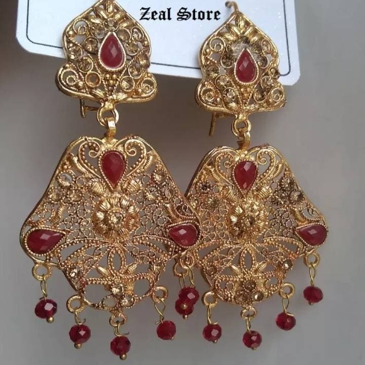 Fancy Earring Gold Finish For Girls