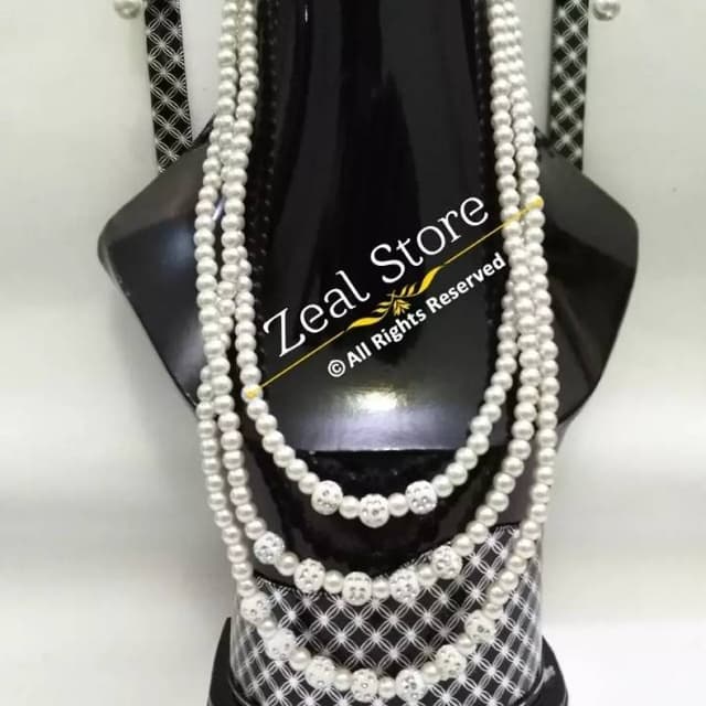 3 Layer Pearl Mala With Earring for Girls