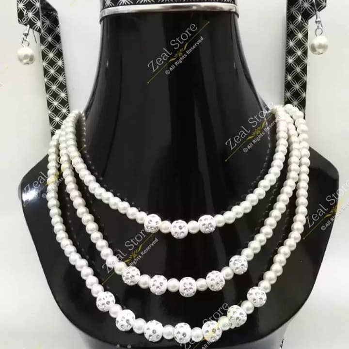 3 Layer Pearl Mala With Earring for Girls