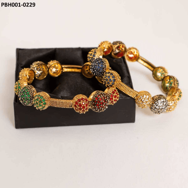 Beautiful and Stylish Kara Set (Pair) Gold Plated